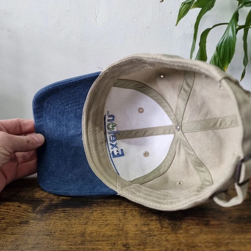 Vintage American Trucker Hat Snapback cap one size adjustable beige blue Exelon