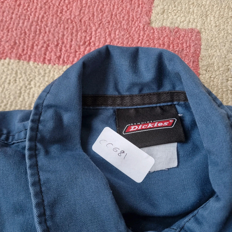 Vintage Dickies Boxy Fit Cropped shirt long Sleeve Medium plain Blue button Up Skater Y2K Surf
