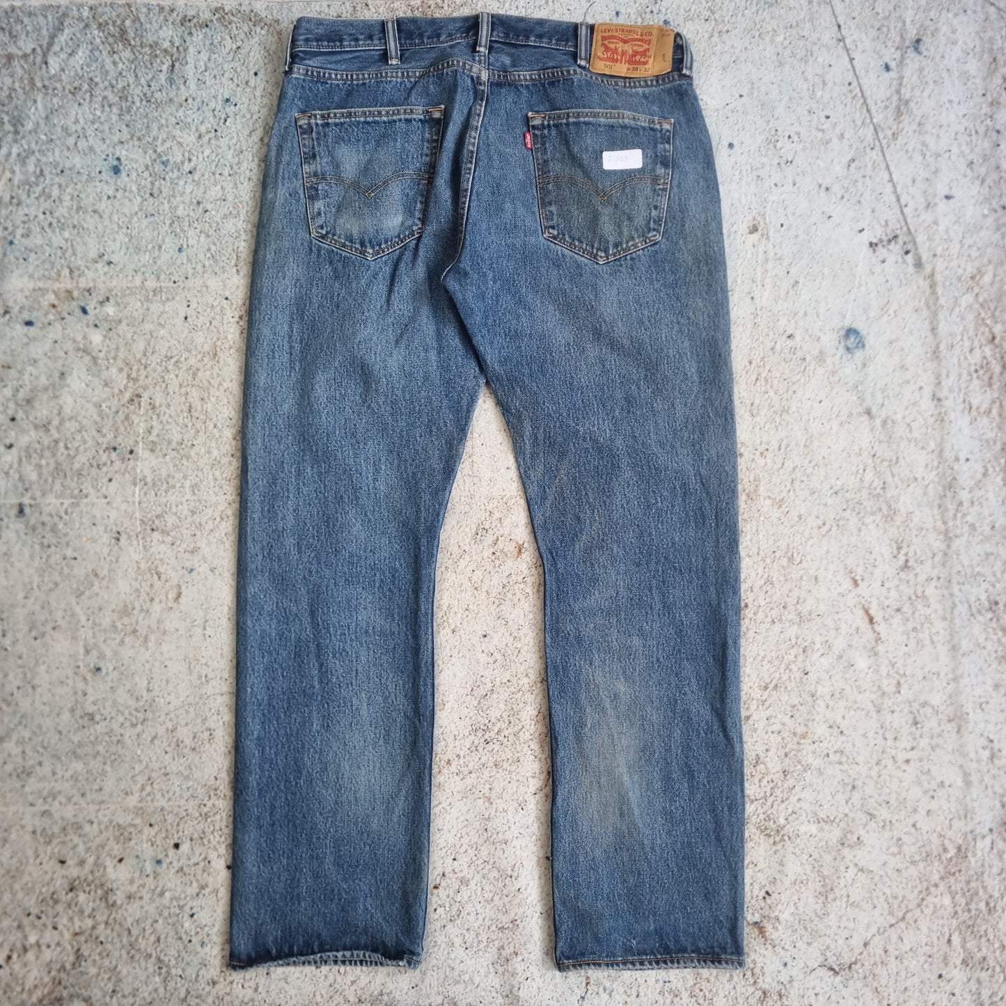 Levi's 501 Jeans Denim Straight Leg Button Fly Red Tab - Size W38 L32 - Blue