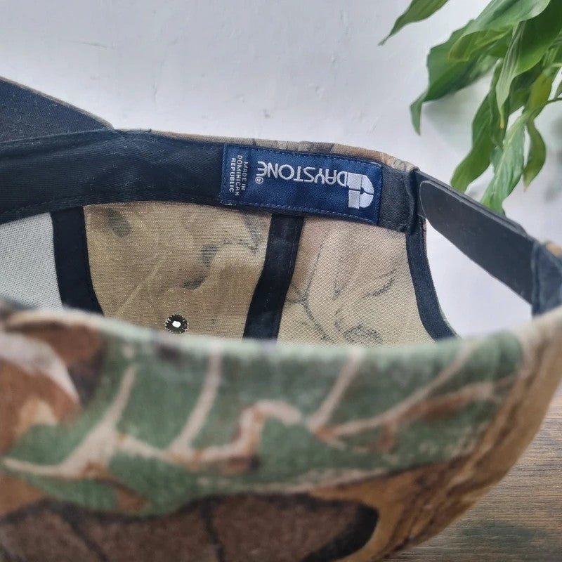Vintage American Baseball Hat Snapback cap one size adjustable beige realtree camo alro steel