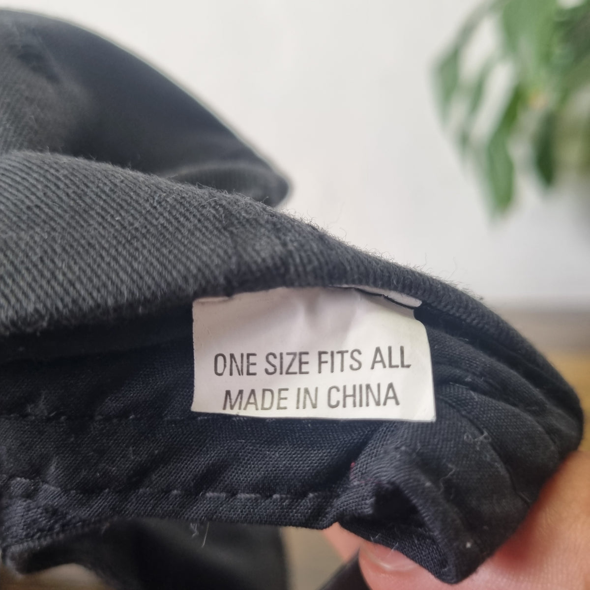 Vintage American Baseball Hat Snapback cap one size adjustable black Mobile 1 oi