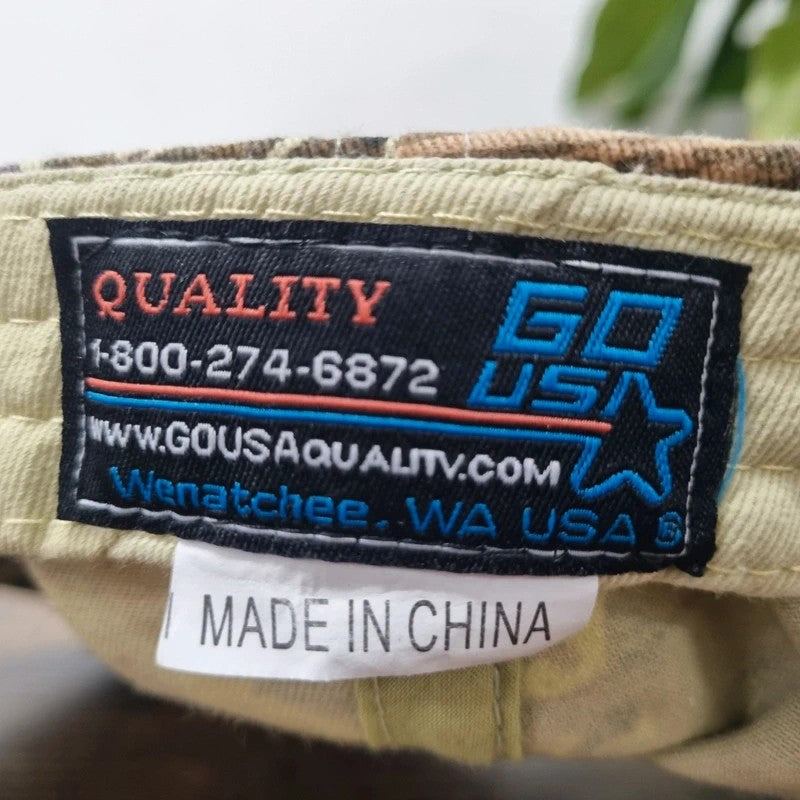 Vintage American Baseball Hat Snapback cap one size adjustable beige khaki tires les schwab