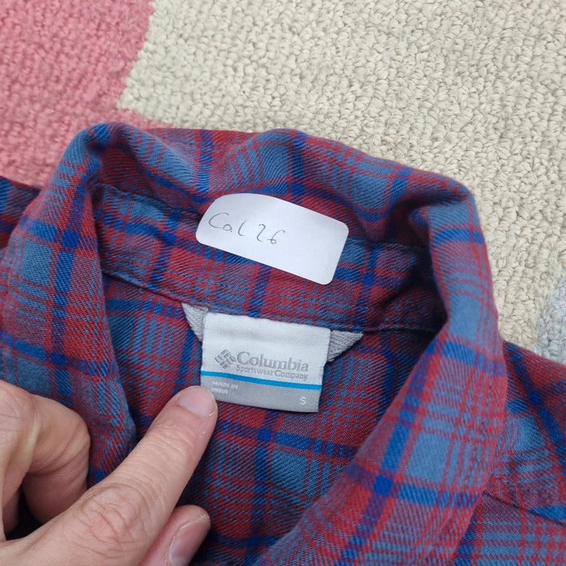 Vintage Columbia Boxy Fit Cropped Shirt Long Sleeve Small Check burgundy blue Button Up Skater