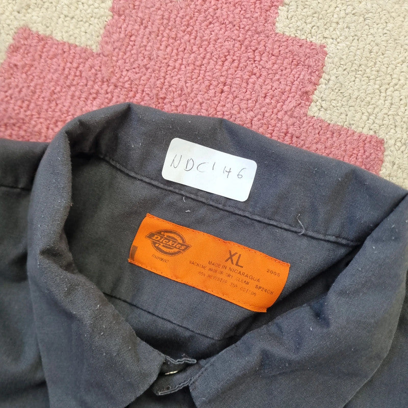 Vintage Dickies Boxy Fit Cropped Shirt Short Sleeve XL plain Grey Button Up Skater Y2K Surf