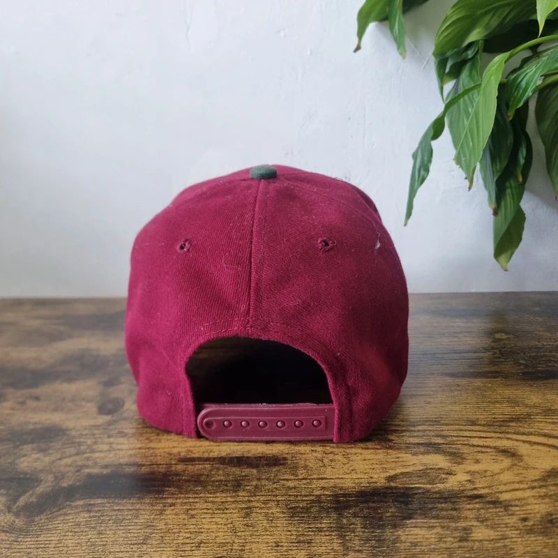 Vintage American baseball Hat Snapback cap one size adjustable burgundy green clearance davids