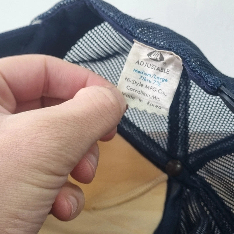 Vintage American lumber Trucker Hat snapback cap one size adjustable 90s navy white