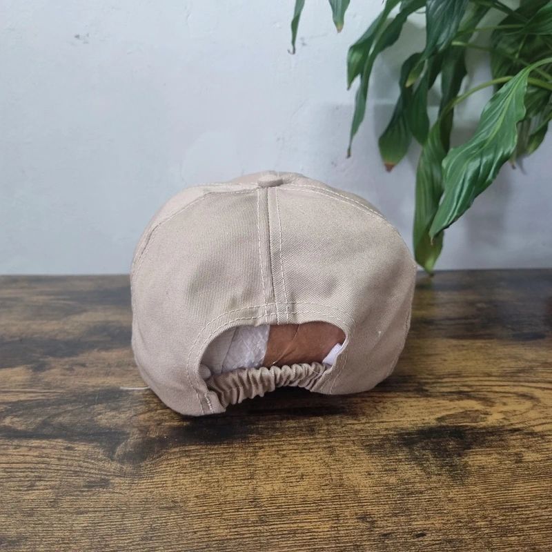 Vintage American Baseball Hat Snapback cap one size adjustable Purdue beige