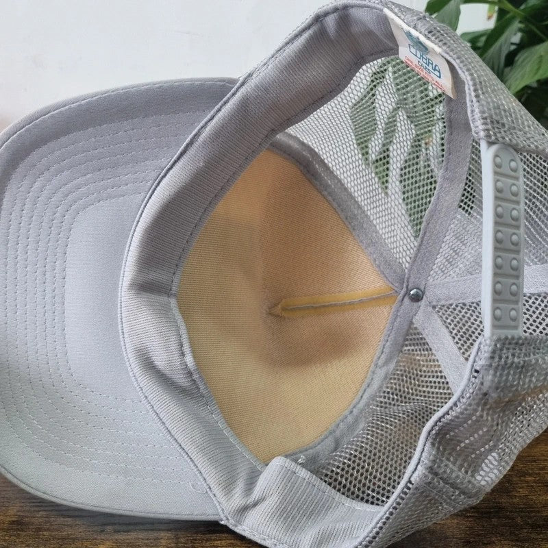 Vintage American Trucker Hat Snapback cap one size adjustable grey planet winnebago