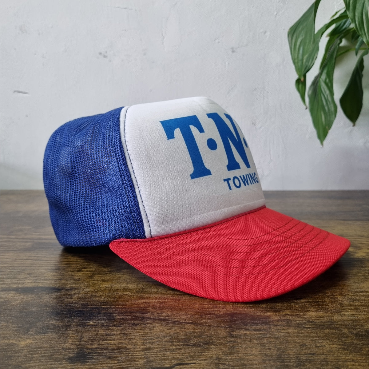 Vintage American Trucker Hat Snapback cap one size adjustable TNT Towing white