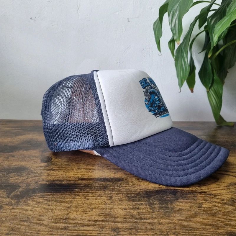 Vintage American Trucker Hat Snapback cap one size adjustable white navy del mar