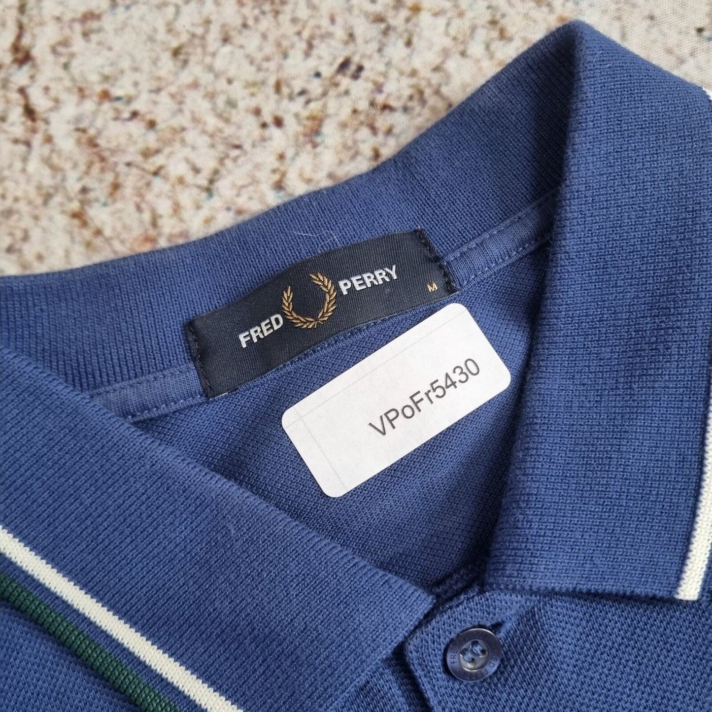 Fred Perry POLO SHIRT WHITE GREEN DETAILING - Blue - Size M