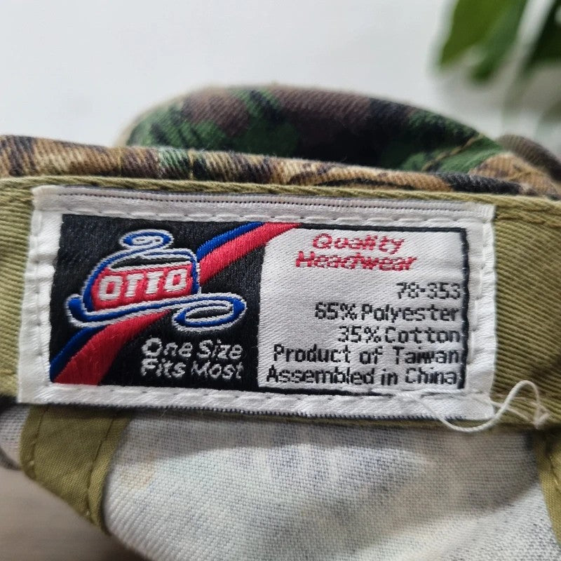 Vintage American Baseball Hat Snapback cap one size adjustable realtree camo Johnson farm