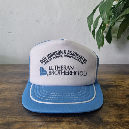 Vintage American Trucker Hat Snapback cap one size adjustable white blue