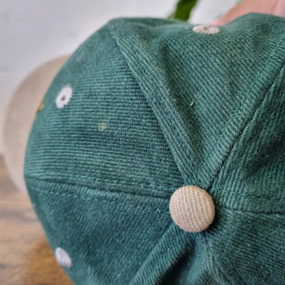 Vintage American Baseball Hat Snapback cap one size green beige cozy cove kentucky lake
