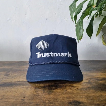 Vintage American Trucker Hat Snapback cap one size adjustable navy trustmark