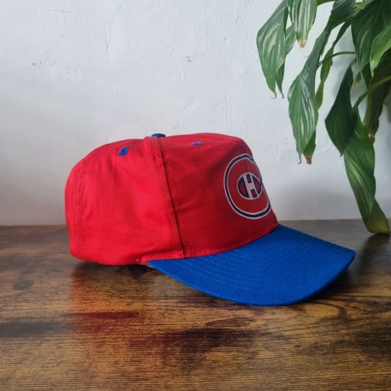 Vintage American Baseball Hat Snapback cap one size adjustable Montreal Canadiens NHL red blue