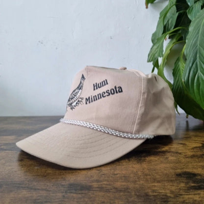 Vintage American Trucker Hat Snapback cap one size adjustable beige bird pheasant