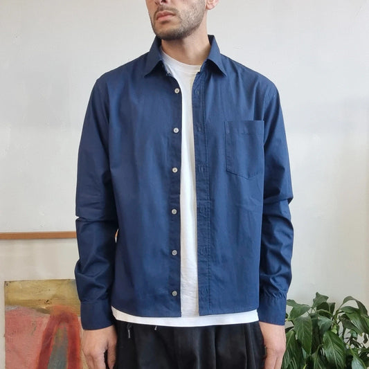 Aquascutum Boxy Fit Cropped Shirt long Sleeve medium plain blue Button Up Skater Y2K Surf