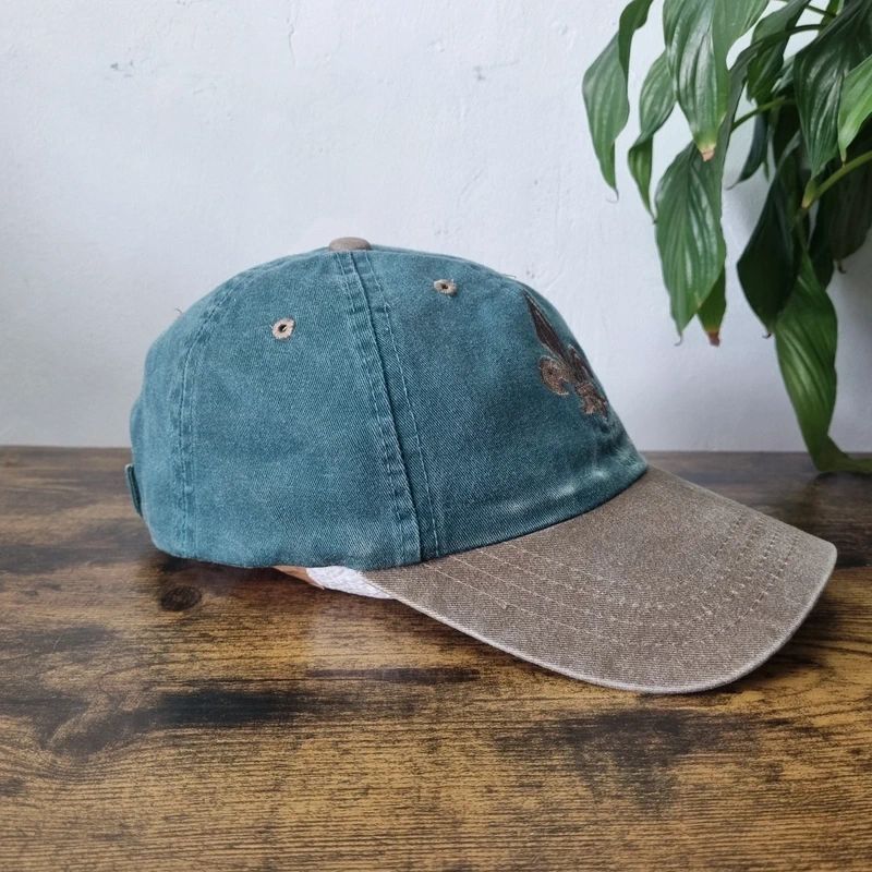 Vintage American Baseball Hat Snapback cap one size adjustable Fleur de Lis green khaki
