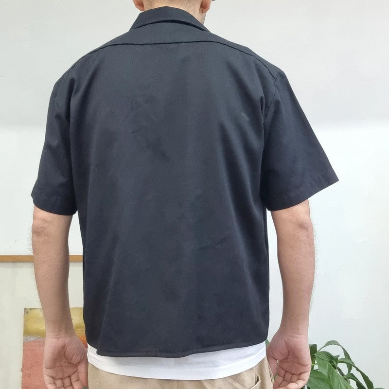 Vintage Dickies Boxy Fit Cropped Shirt Short Sleeve Medium plain Black Button Up Skater Y2K Surf