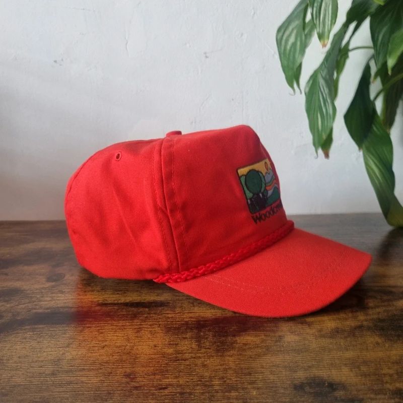 Vintage American Trucker Hat Snapback cap one size adjustable red woodcreek