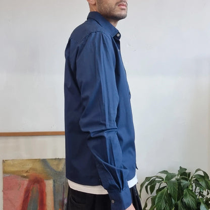 Aquascutum Boxy Fit Cropped Shirt long Sleeve medium plain blue Button Up Skater Y2K Surf