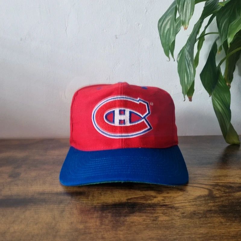 Vintage American Baseball Hat Snapback cap one size adjustable Montreal Canadiens NHL red blue