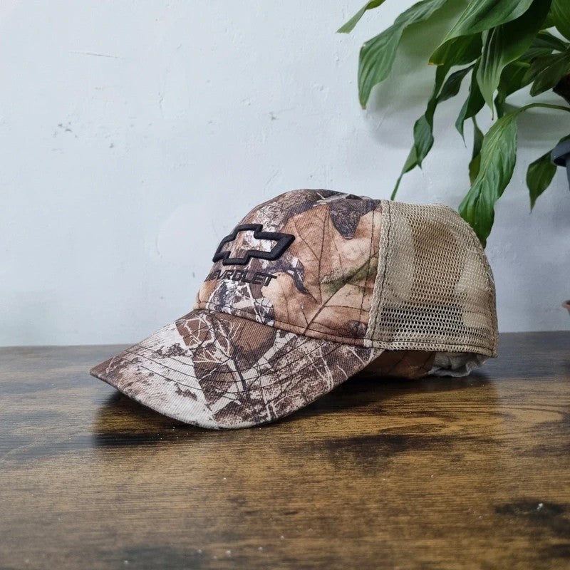 Vintage American Baseball Hat Snapback cap one size adjustable beige camo Chevrolet