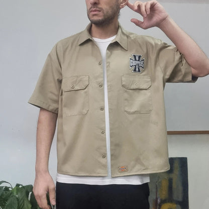 Vintage Dickies Boxy Fit Cropped Shirt Short Sleeve large plain Beige Button Up Skater Y2K Surf