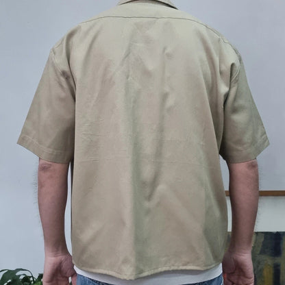 Vintage Dickies Boxy Fit Cropped Shirt Short Sleeve large plain Beige Button Up Skater Y2K Surf