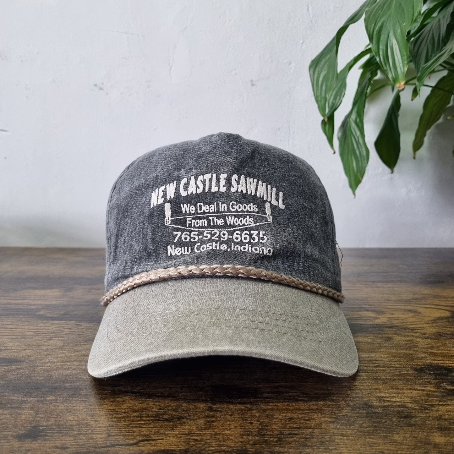 Vintage American Trucker Hat Snapback cap one size grey beige new castle saw mil