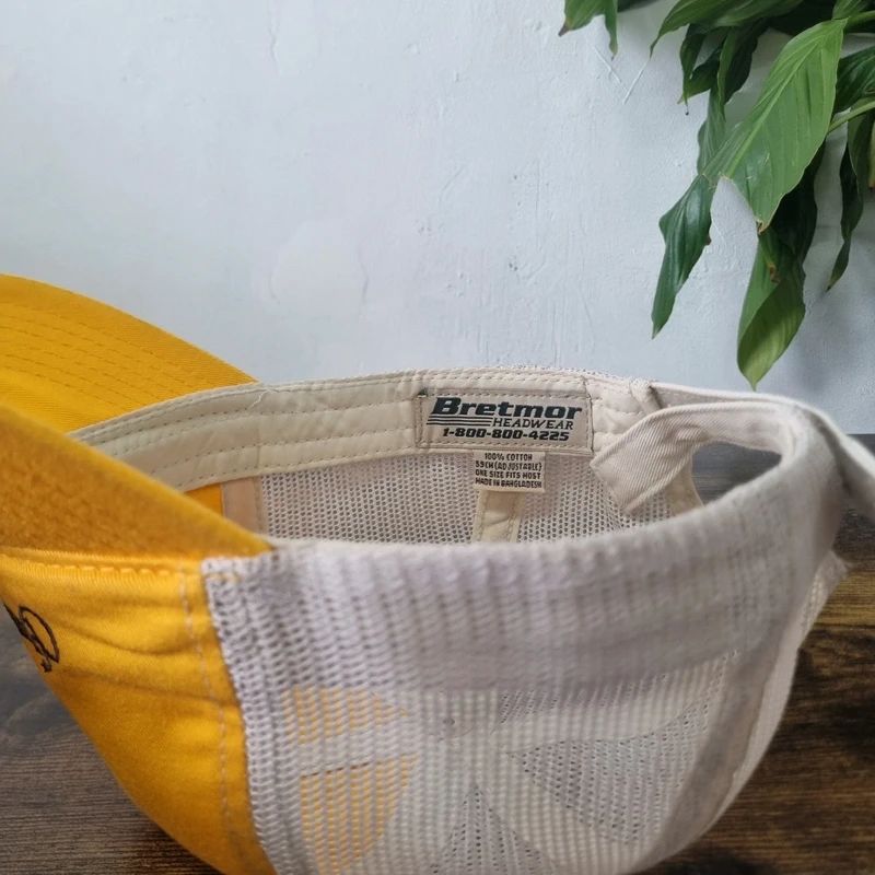 Vintage American baseball Hat Snapback cap one size adjustable yellow beige jesus genesis