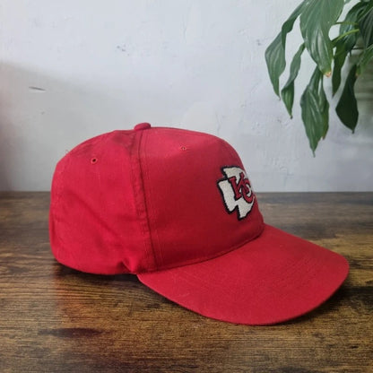 Vintage American Baseball Hat Snapback cap one size red Kansas City Chiefs