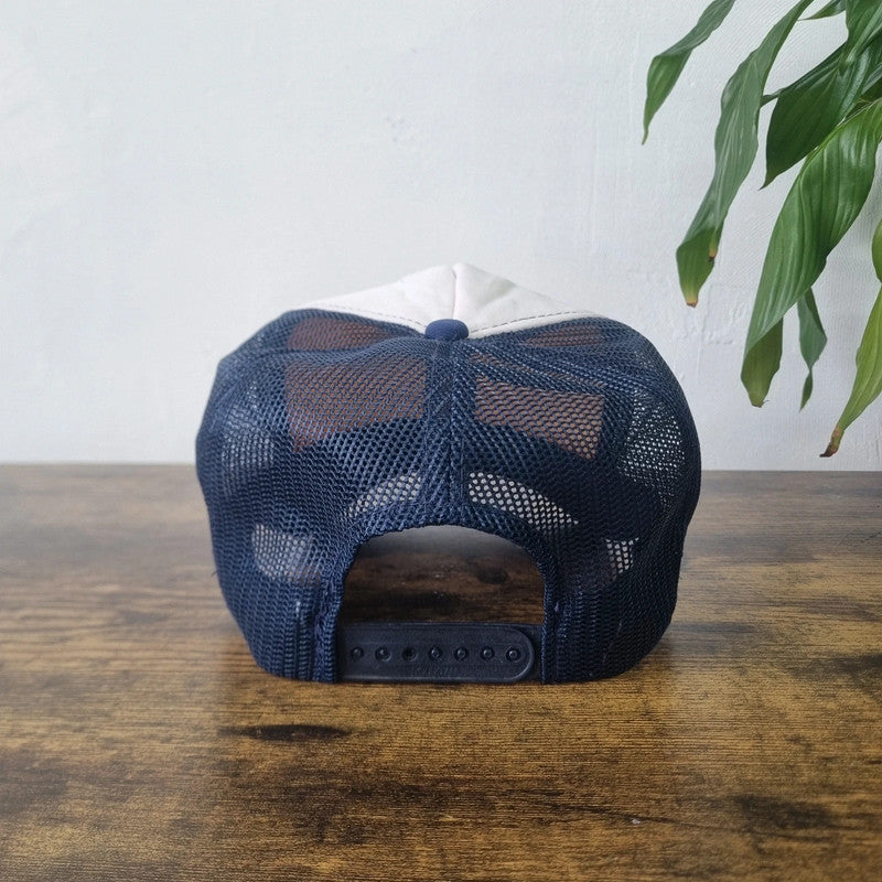 Vintage American lumber Trucker Hat snapback cap one size adjustable 90s navy white