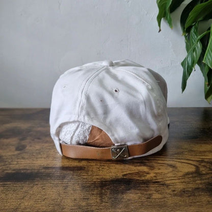 Vintage American Trucker Hat Snapback cap one size adjustable white MSU bulldogs