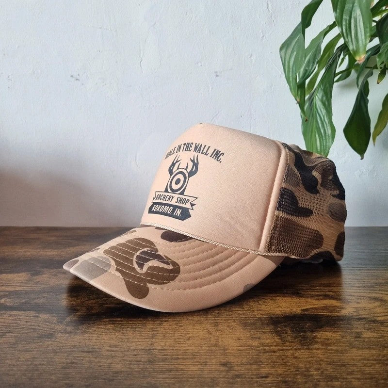 Vintage American Trucker Hat Snapback cap one size adjustable beige khaki camo hole in the wall
