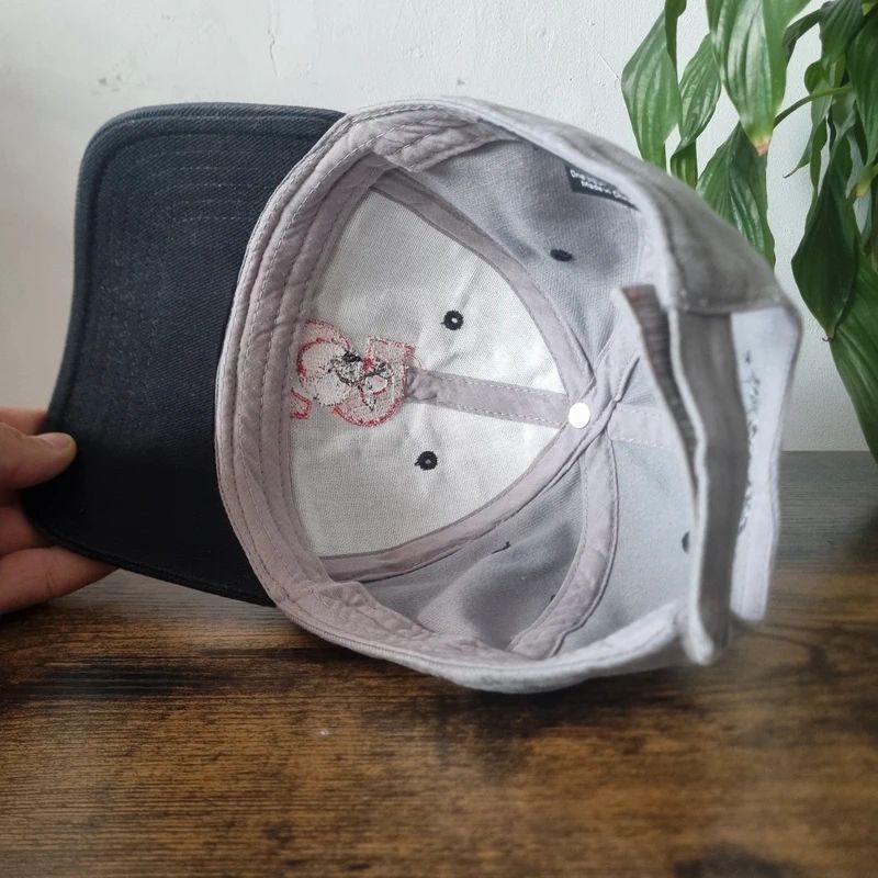 Vintage American baseball Hat Snapback cap one size adjustable grey black