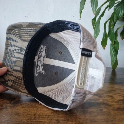 Vintage American baseball Hat Snapback cap one size adjustable khaki beige bottomland camo