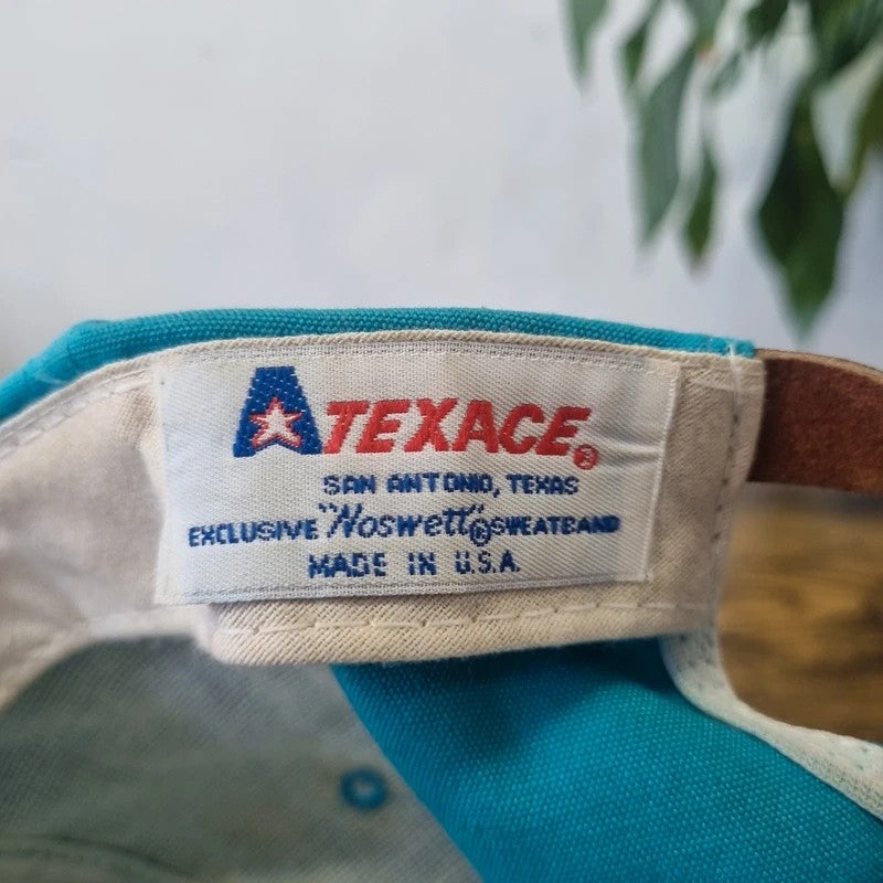 Vintage American Trucker Hat Snapback cap one size adjustable turquoise blue golf