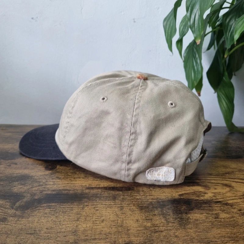 Vintage American Baseball Hat Snapback cap one size adjustable missouri tigers cream black