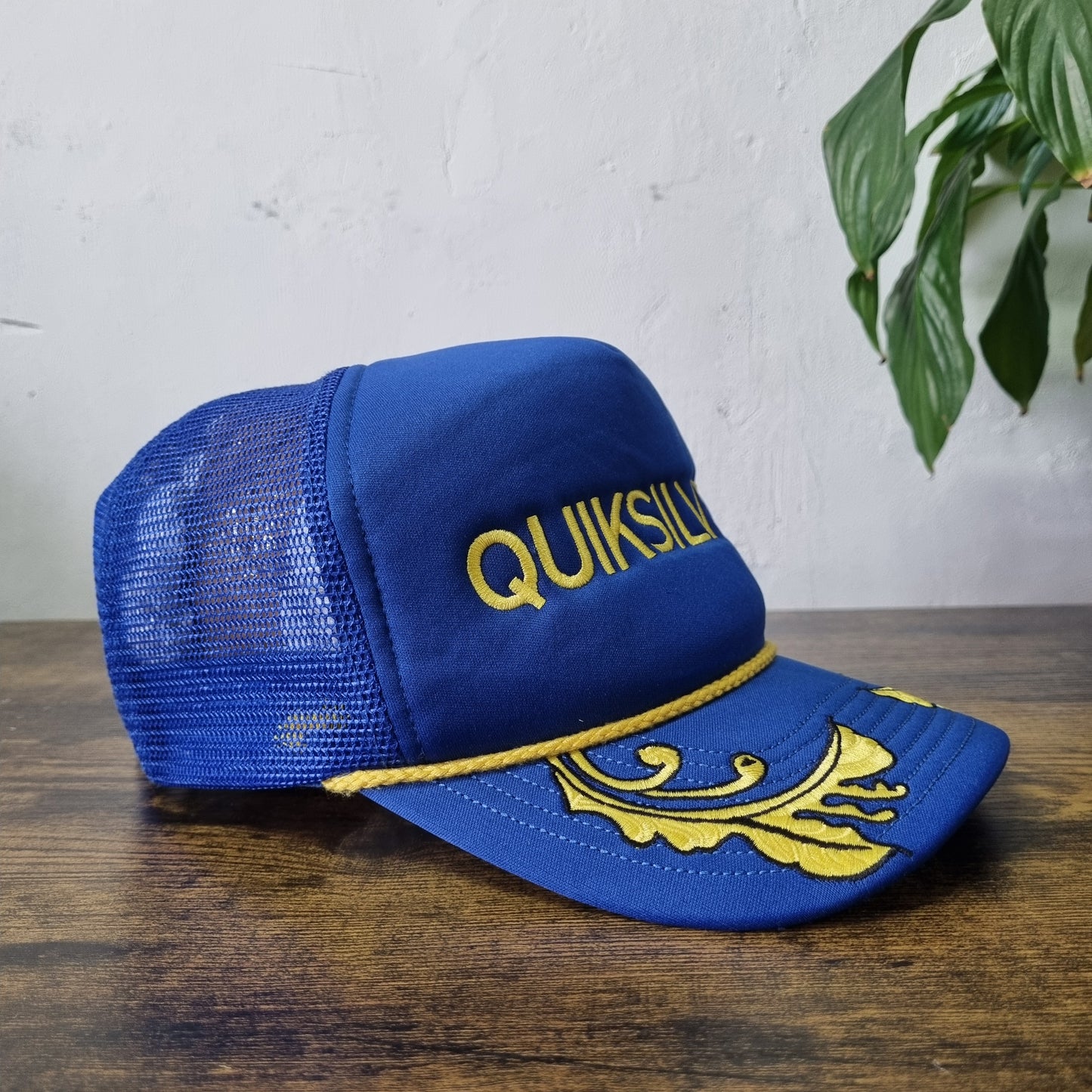 Vintage Quicksilver Trucker Hat Snapback cap one size adjustable Blue
