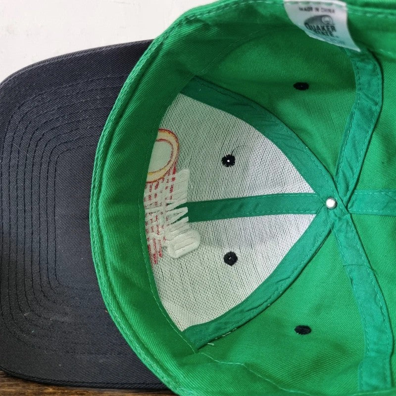 Vintage American Baseball Hat Snapback cap one size adjustable green black quacker state racing