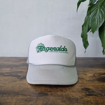 Vintage Trucker Hat snapback cap vintage Fitzgerald's Casino Hotel Las Vegas grey white one size