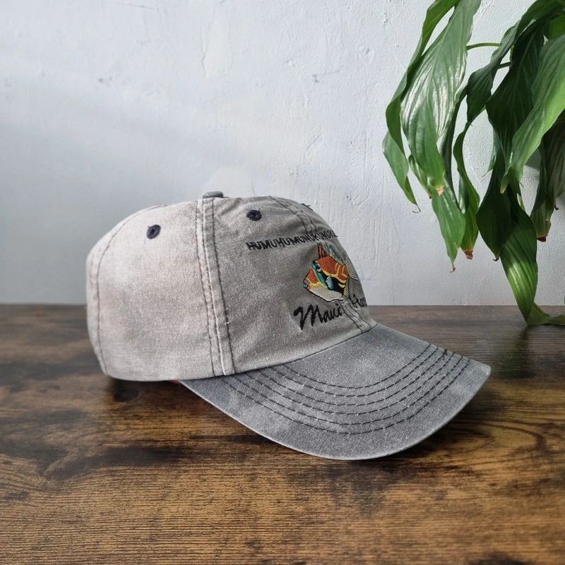 Vintage American Trucker Hat Snapback cap one size adjustable fish maui hawaii