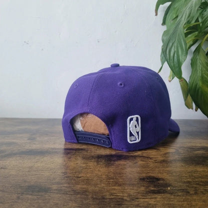 New Era LA Lakers 9fifty Baseball Hat Snapback cap one size adjustable purple