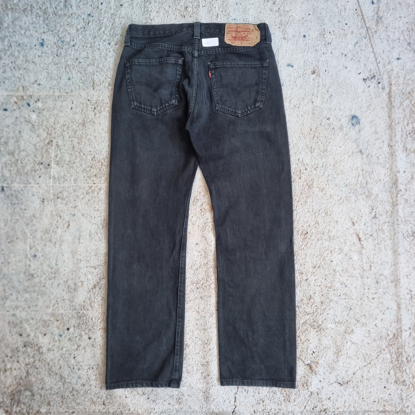 Levi's 501 Jeans Denim Straight Leg Button Fly - Size W31 L30 - Black