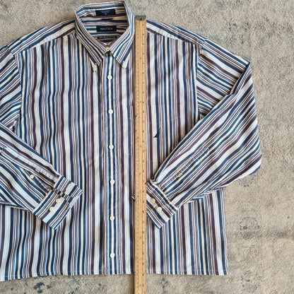 Vintage Nautica Boxy Fit Cropped Shirt Long Sleeve Medium striped multi Button Up Skater Y2K Surf