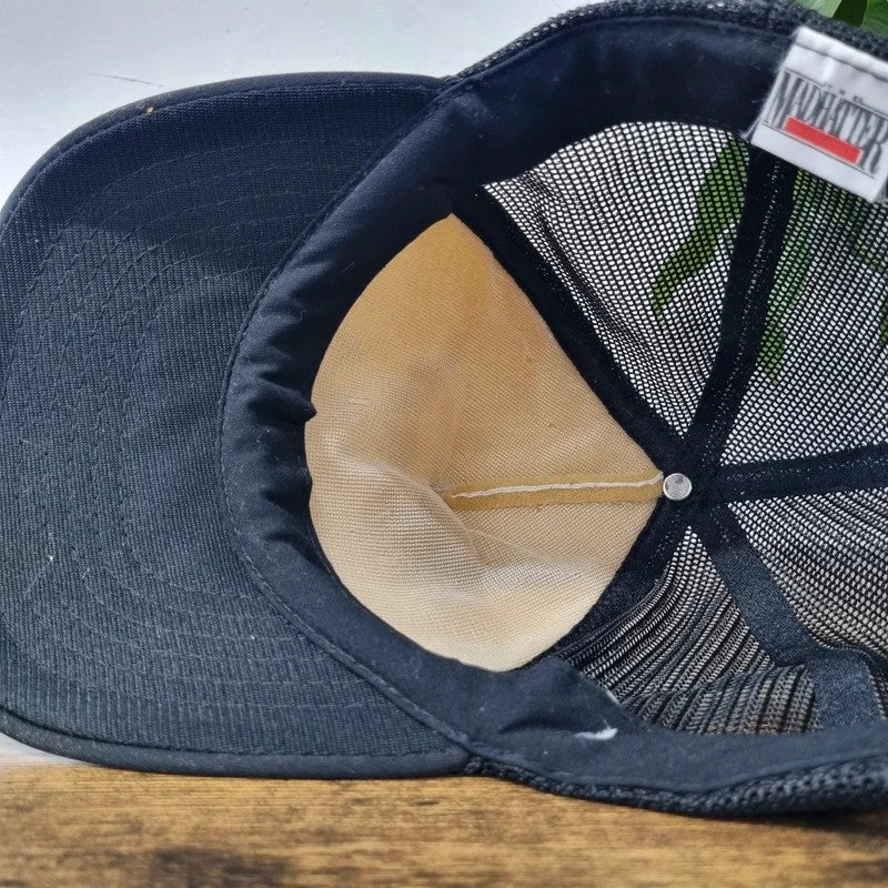 Vintage American Trucker Hat Snapback cap one size adjustable black white heartbeat Chevrolet