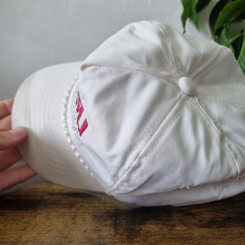 Vintage American Trucker Hat Snapback cap one size adjustable white MSU bulldogs