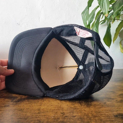 Vintage American Trucker Hat Snapback cap one size adjustable black Chevrolet car dealer